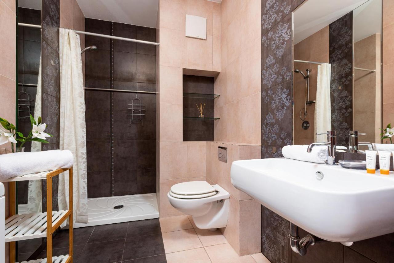 Apartments Mokotow Obrzezna By Noclegi Renters Варшава Екстериор снимка